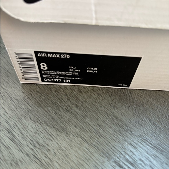Men’s Nike Air Max 270 - Picture 5 of 5